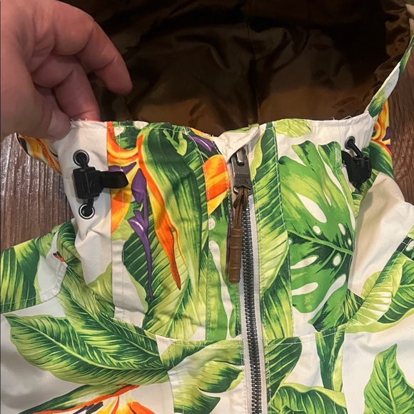 The North Face Hawaiian Mahalo Hyvent Sky Jacket - Picture 4 of 16